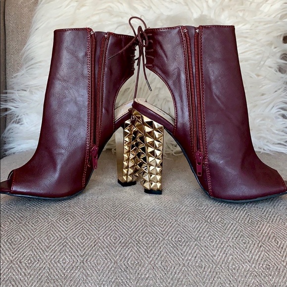 Bamboo “Radical” Open-Toe Booties - Picture 5 of 8